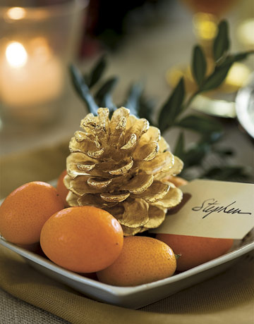 Gilded Pine Cone Place Card
