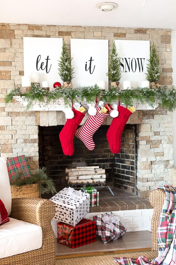 14 Fantastic Christmas Decoration Ideas For Your Living Room