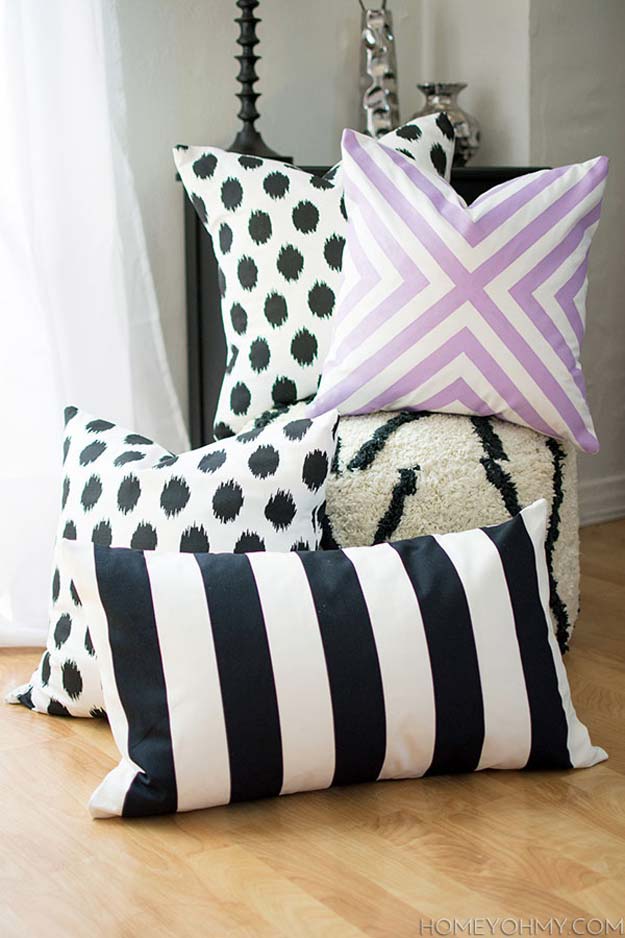Patterned No-Sew Pillow