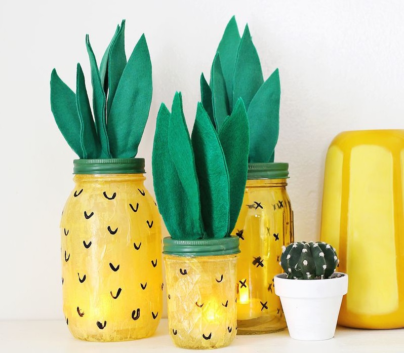 Pineapple Luminary Jar