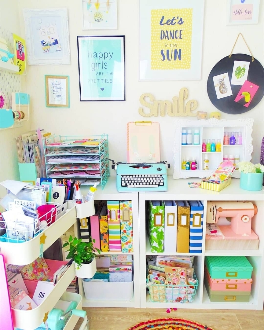 colorful craft room ideas