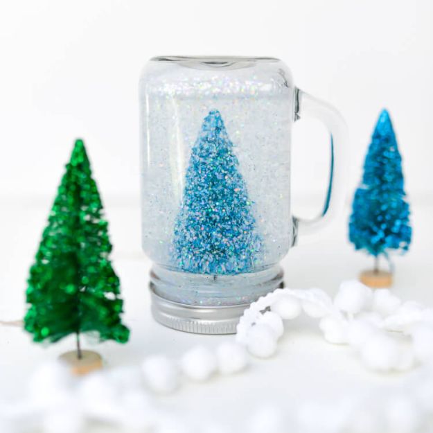 Glittery Christmas Tree Snow Globe