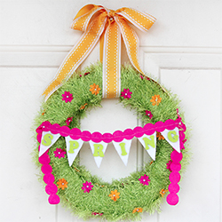 Fringed Yarn Spring Wreath