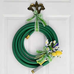 DIY Spring Wreaths - Garden Hose Wreath