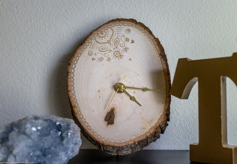 DIY Bohemian Wood Slice Clock