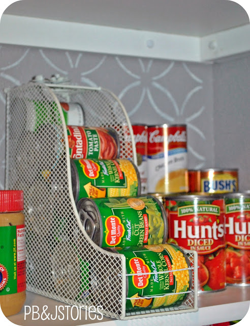 How To Organize And Declutter Your Pantry In 3 Easy Steps