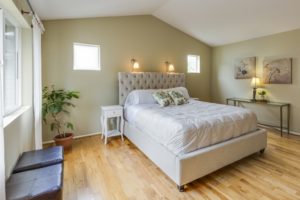 What Color Should Nightstands Be? (Easy Ways To Decide) - Craftsonfire