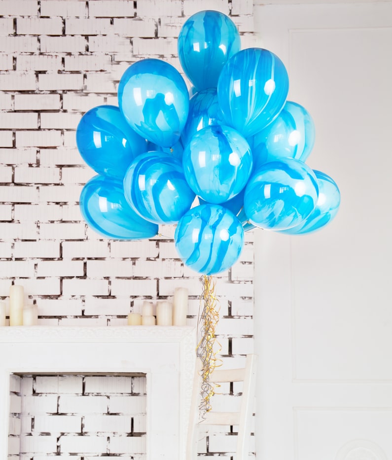 how to decorate your room for your birthday