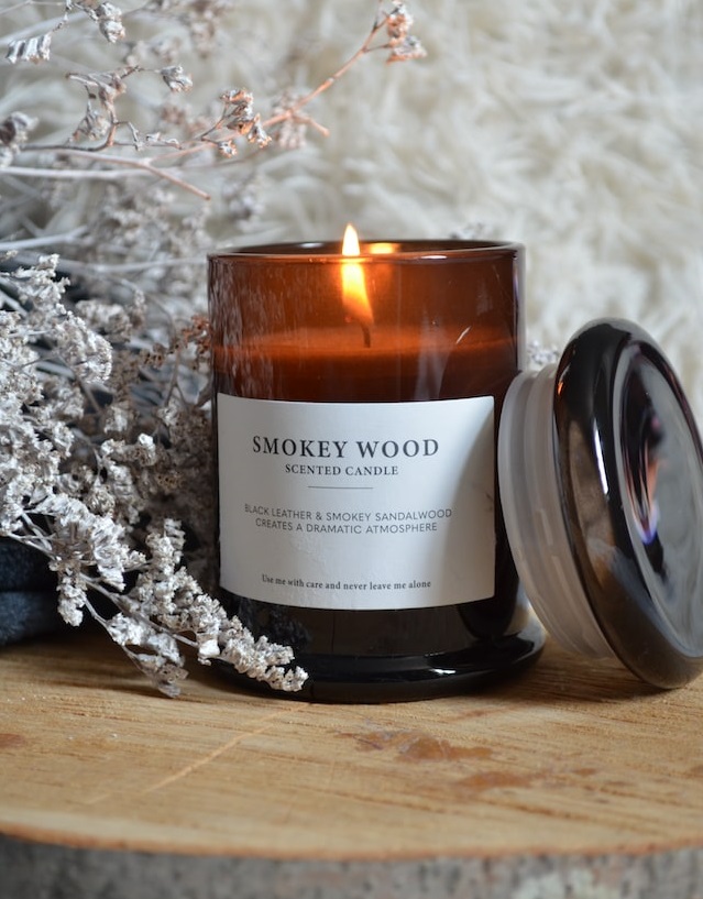 earthy type of candle scent