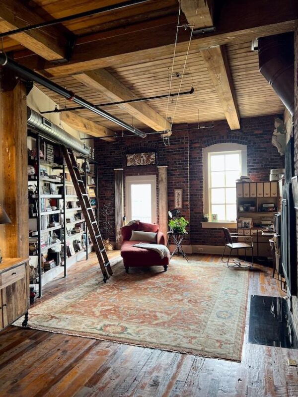 Where To Put A Chaise Lounge In The Living Room? - Craftsonfire