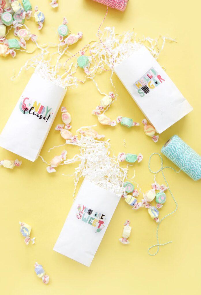21 Cheap DIY Party Favor Bags Your Guests Will Love - Craftsonfire
