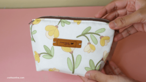 how to sew a zipper pouch tutorial