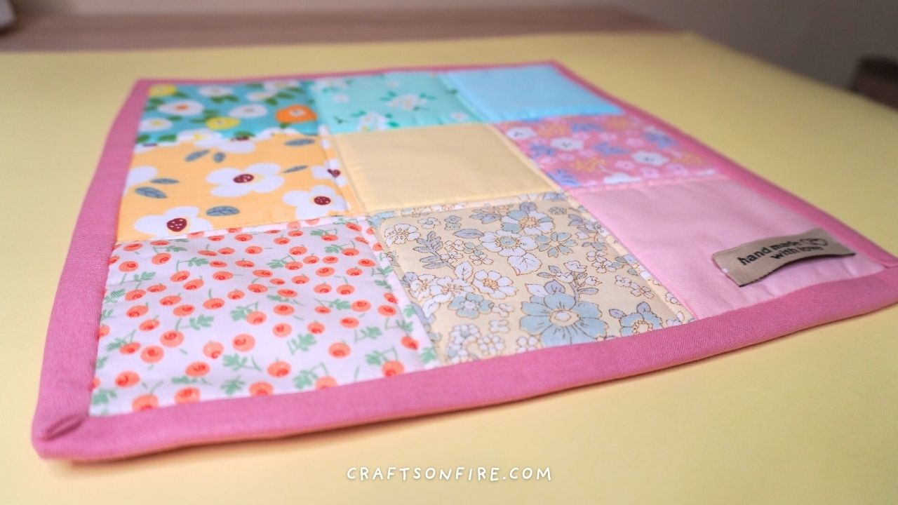diy square patchwork pot holder